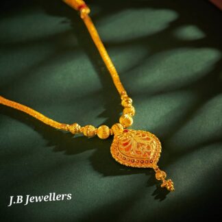 Opulent Traditional Necklace