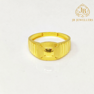 Classic Geometric 18K Gold Ring