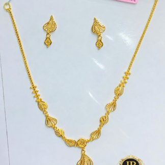 Designer Gold Zewar Set with Leaf & Drop Pendant